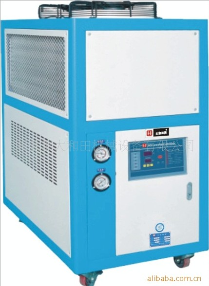 小型工業(yè)冷油機(jī)